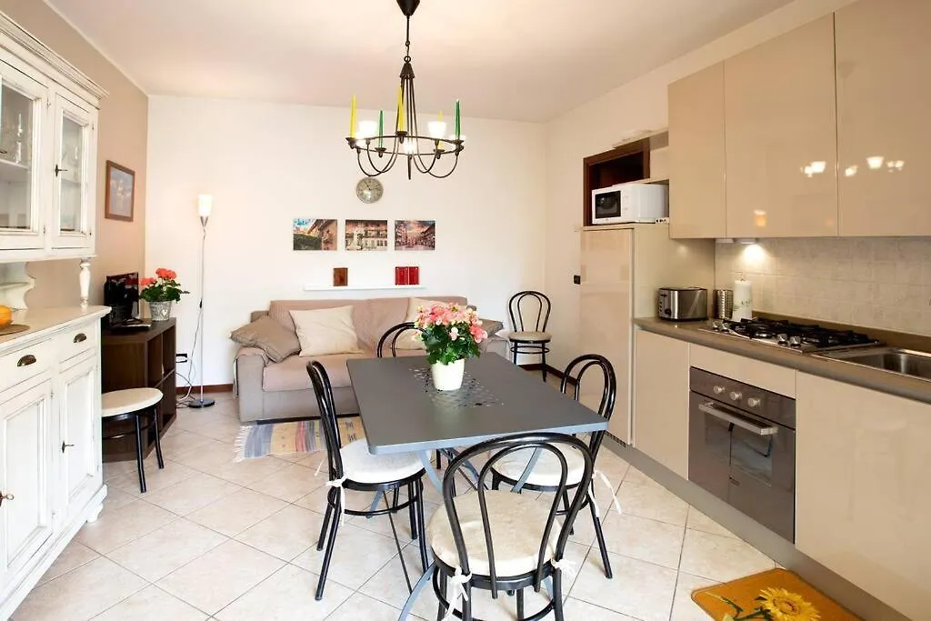 아파트 Corte Collina, Piscine, Tennis Castion Veronese