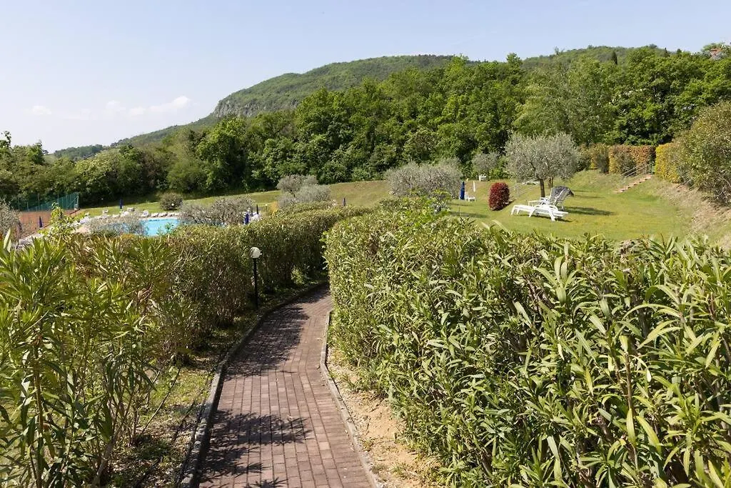 Corte Collina, Piscine, Tennis Castion Veronese 아파트